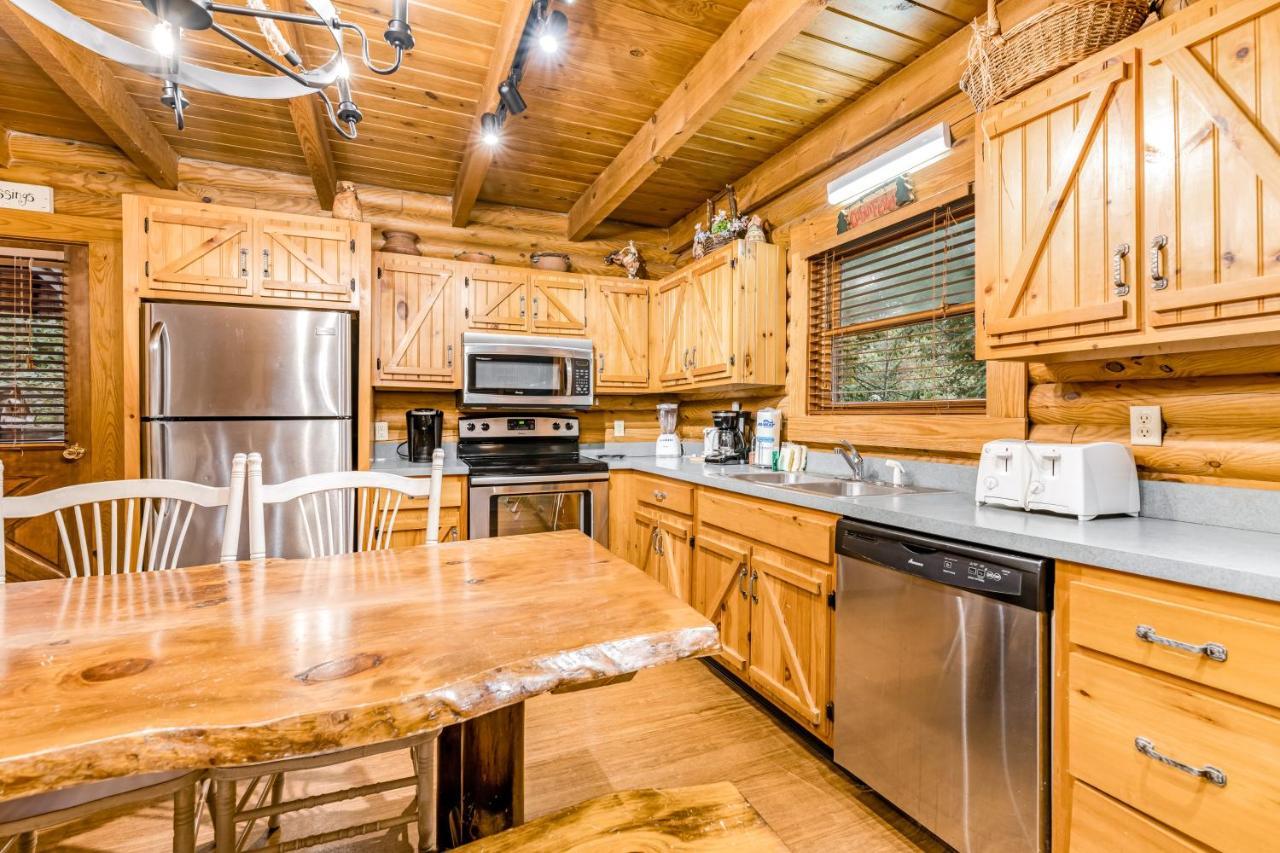 Pigeon Forge Perch Villa ภายนอก รูปภาพ