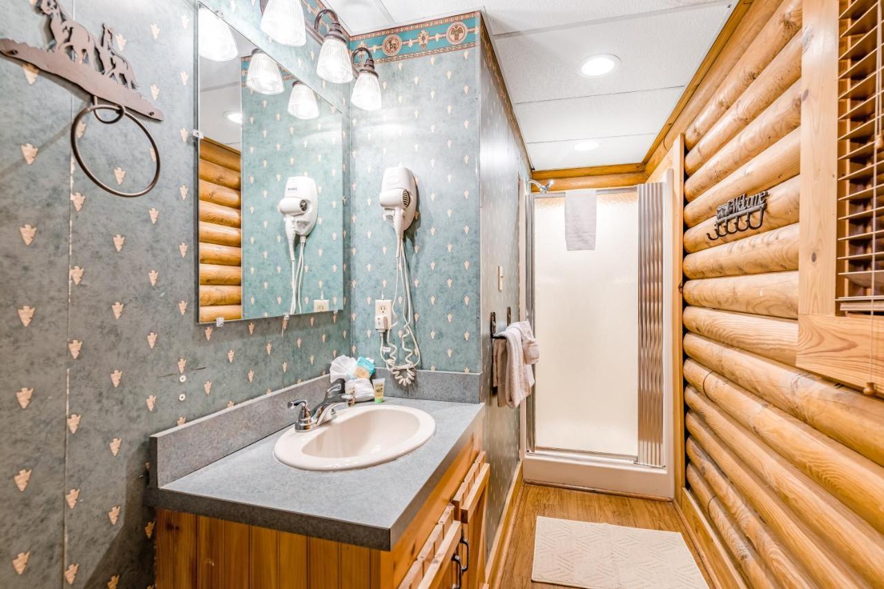 Pigeon Forge Perch Villa ภายนอก รูปภาพ