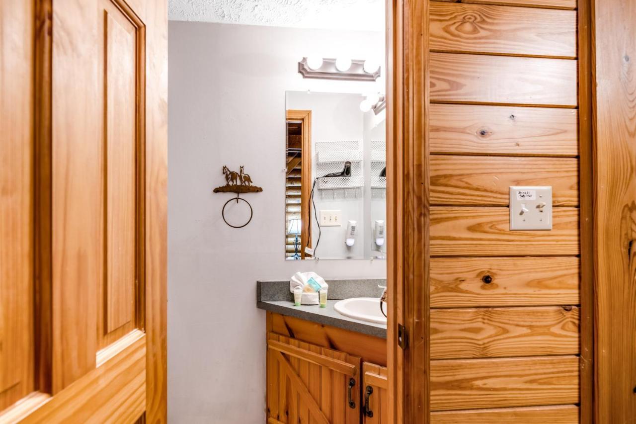 Pigeon Forge Perch Villa ภายนอก รูปภาพ